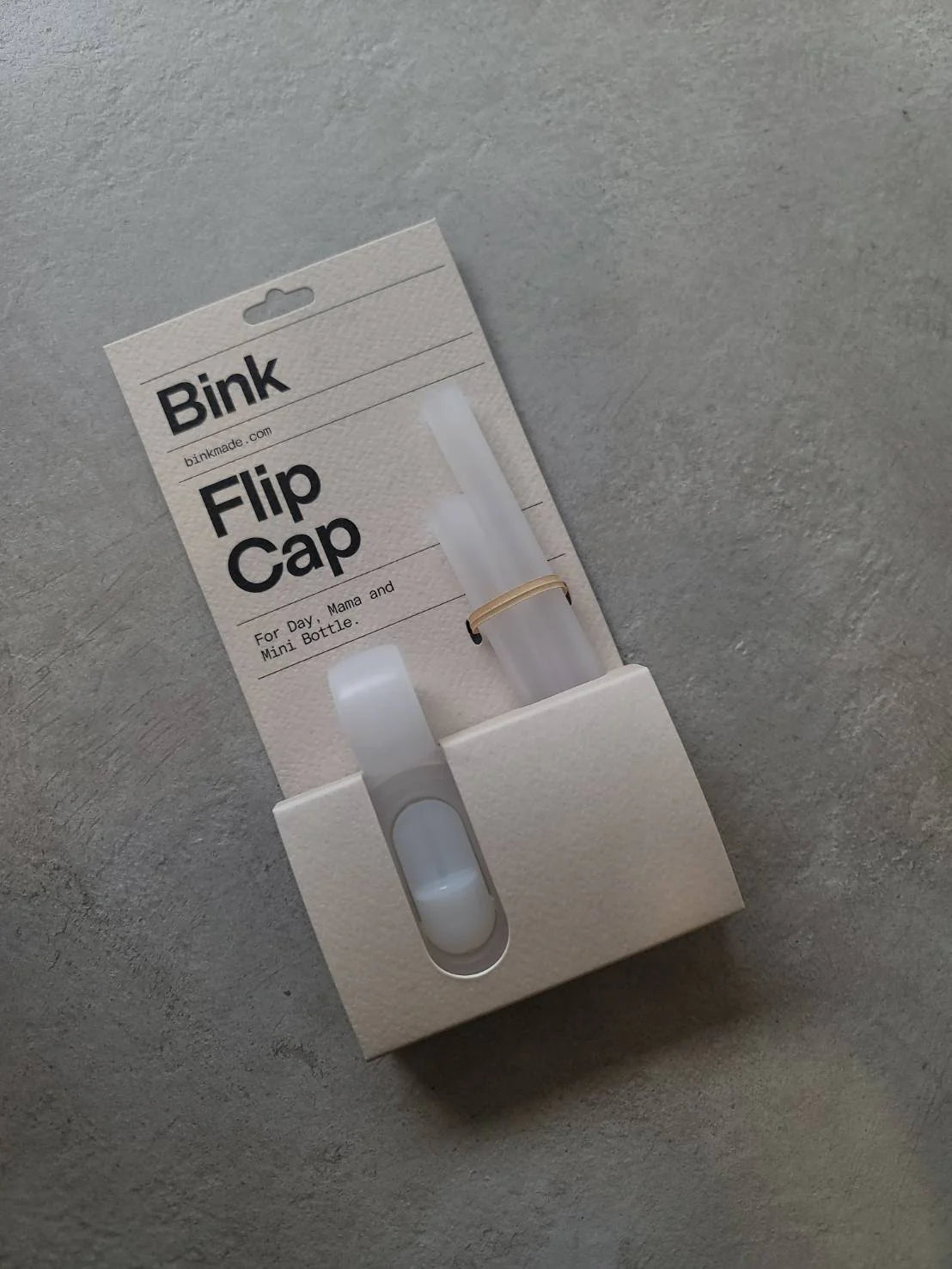 FLIP CAP | Leak proof straw cap for on-the-go drinking