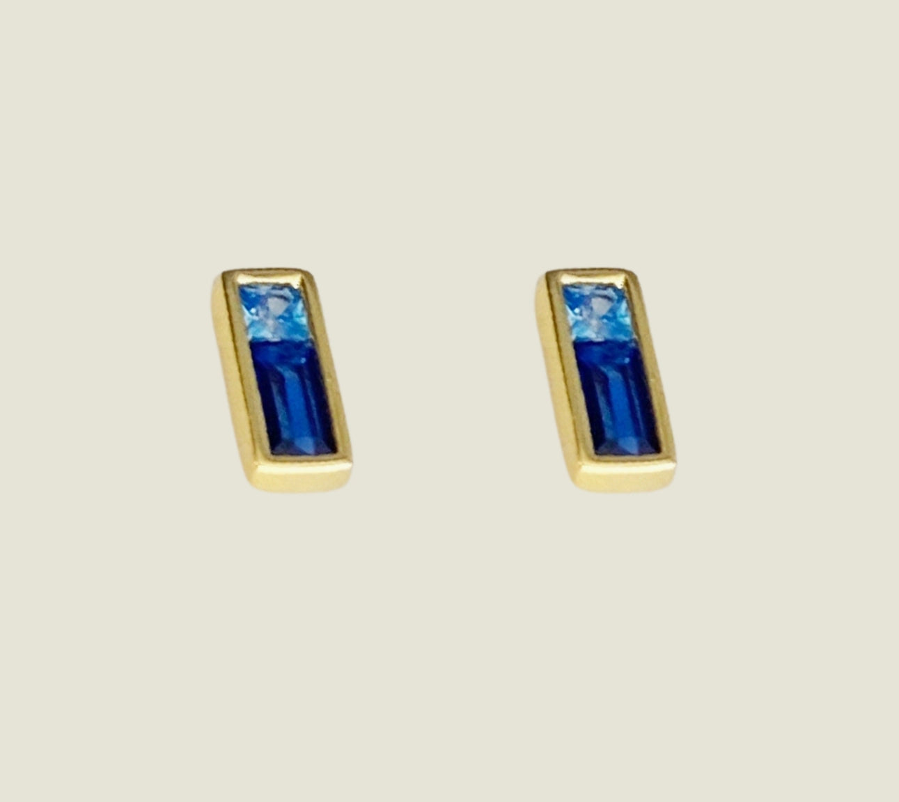 Iris Studs