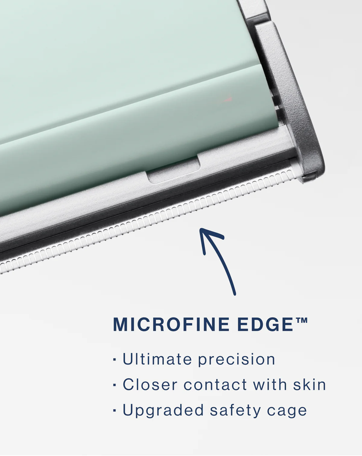 DERMAFLASH Luxe+ Anti-Aging, Exfoliation + Peach Fuzz Removal Device
Anti-ageing, skin preparation tool