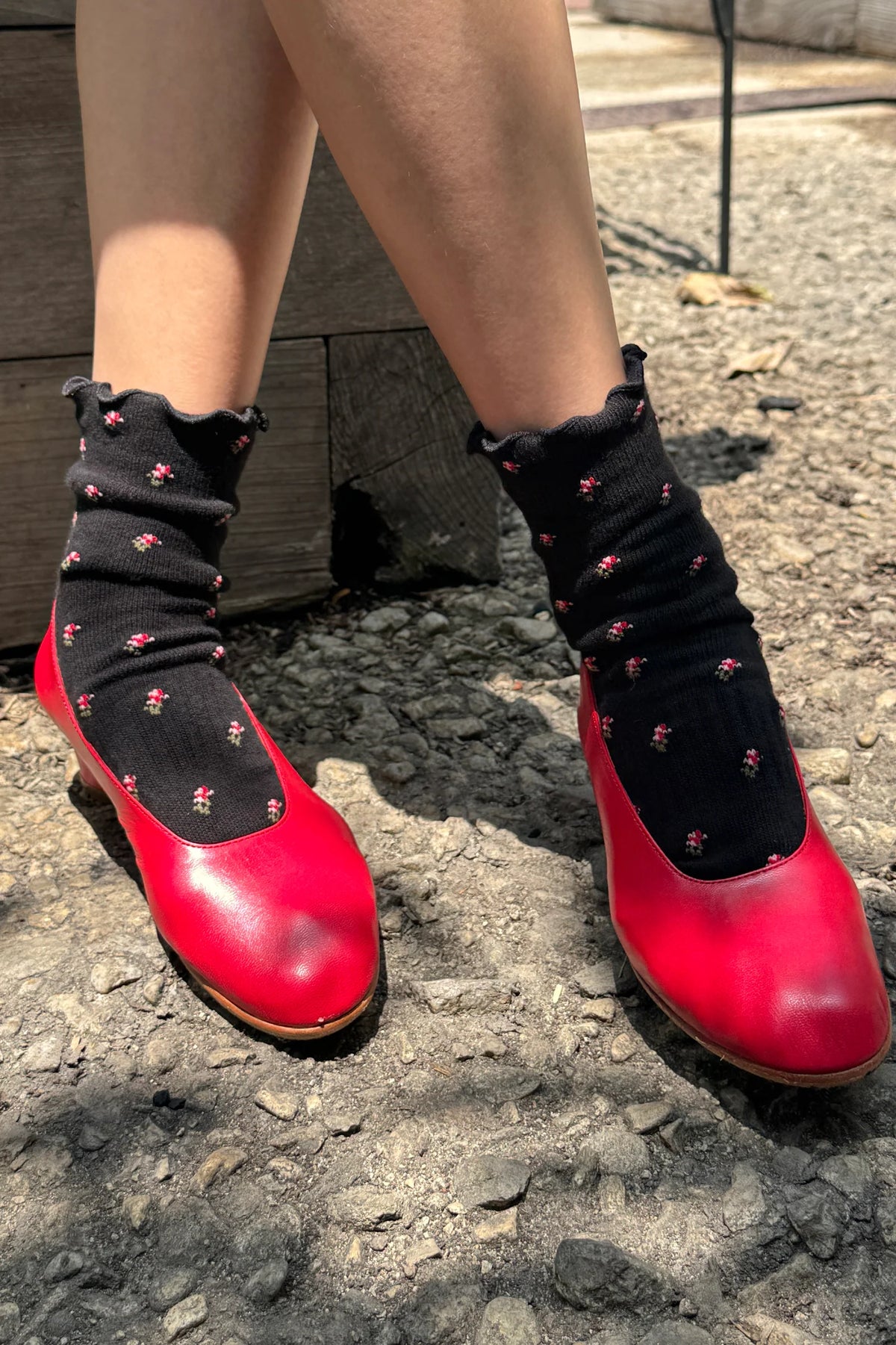 Petal Ruffled Hugger Crew Socks