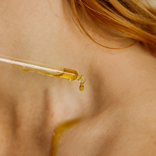 Load image into Gallery viewer, Loa Skin - Gua Sha oil
